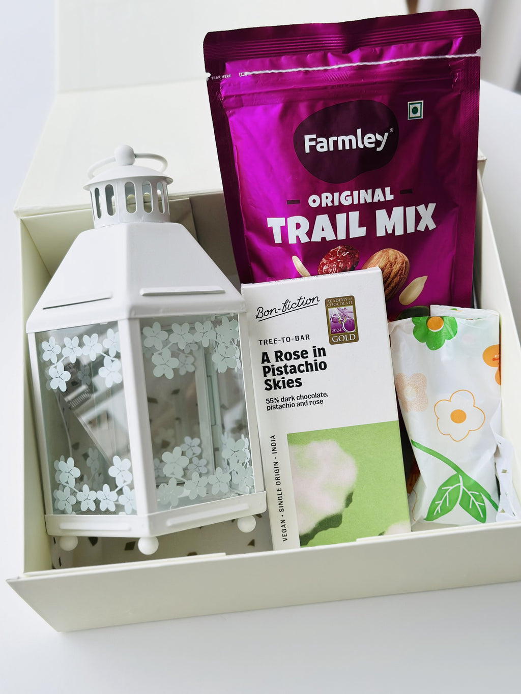 The Twilight Treat Box